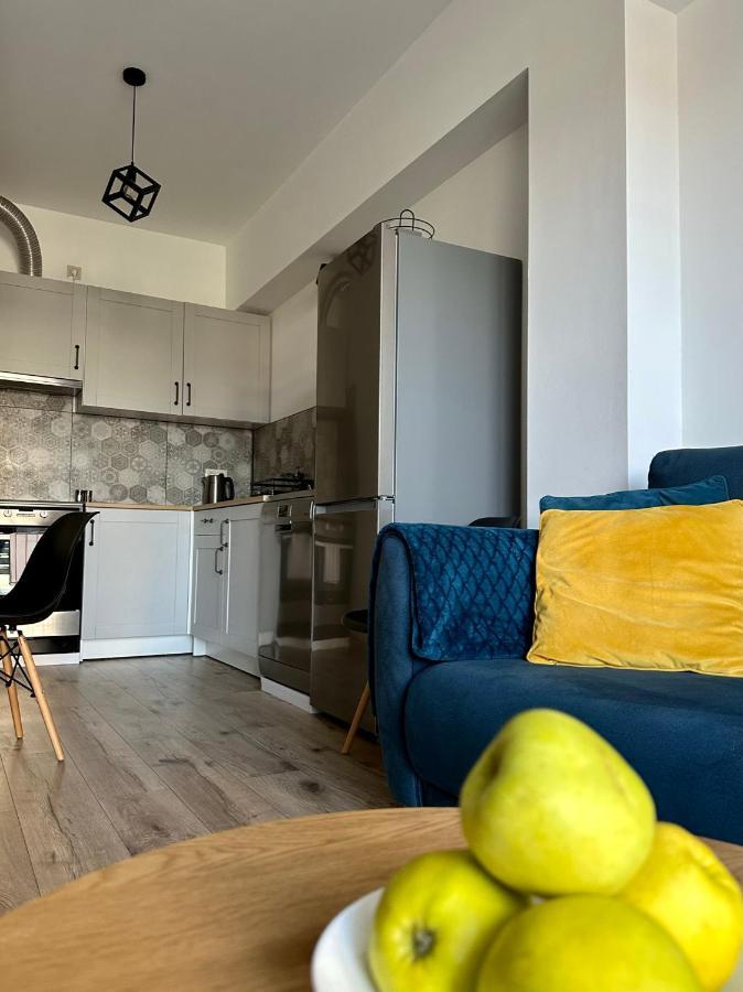 Flow 8 By Housine Zator Buitenkant foto